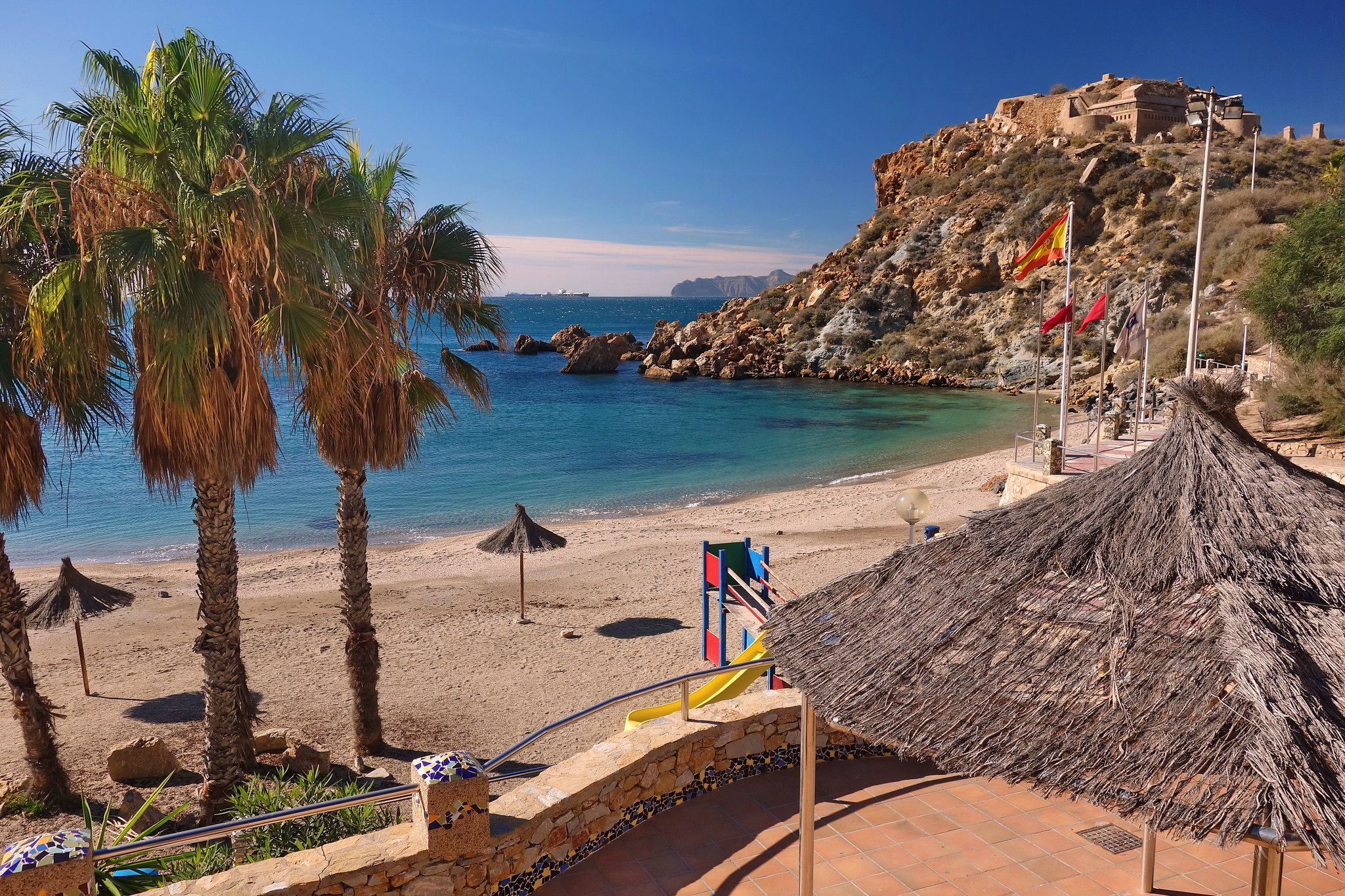 FIN DE SEMANA 4**** 2 NOCHES, 3 INMERSIONES. CARTAGENA. 340€